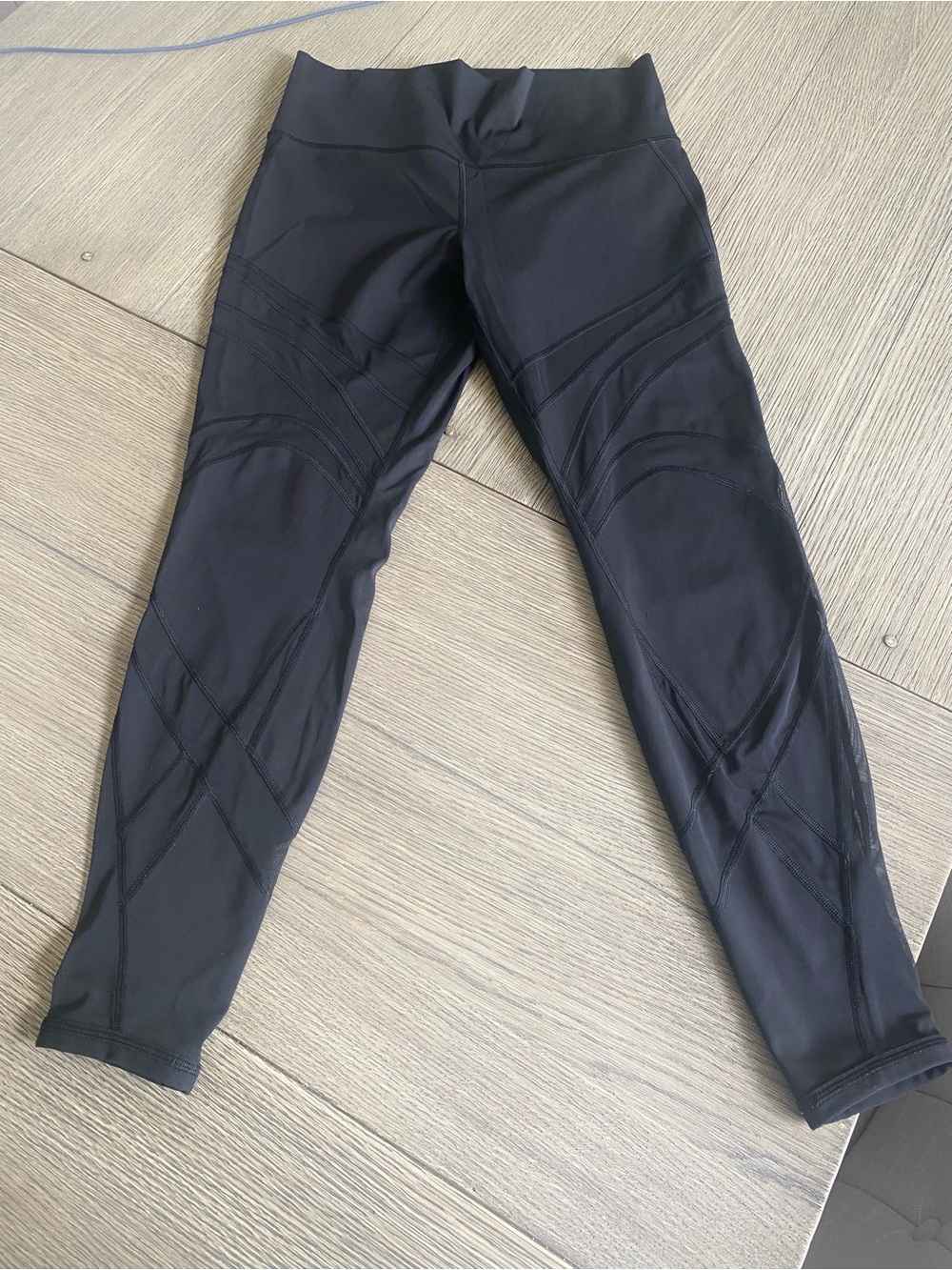 Lululemon Athletica Black High-Athletic Leggings Mesh Design Size 12